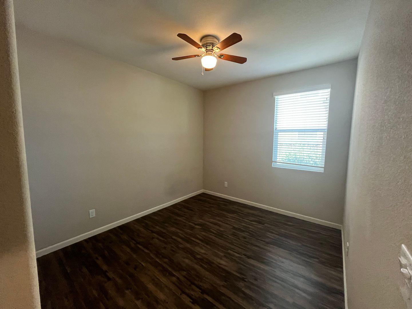 9984 Fan Shell Lane - Elk Grove - California - 3 bed, 2 bath rental property