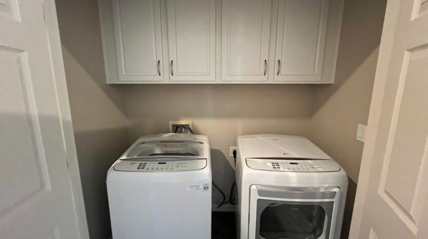 9984 Fan Shell Lane - Elk Grove - California - 3 bed, 2 bath rental property