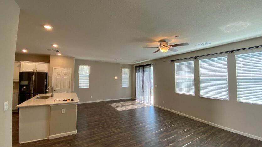 9984 Fan Shell Lane - Elk Grove - California - 3 bed, 2 bath rental property
