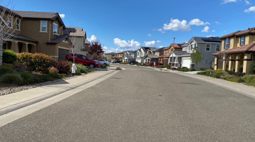 9984 Fan Shell Lane - Elk Grove - California - 3 bed, 2 bath rental property