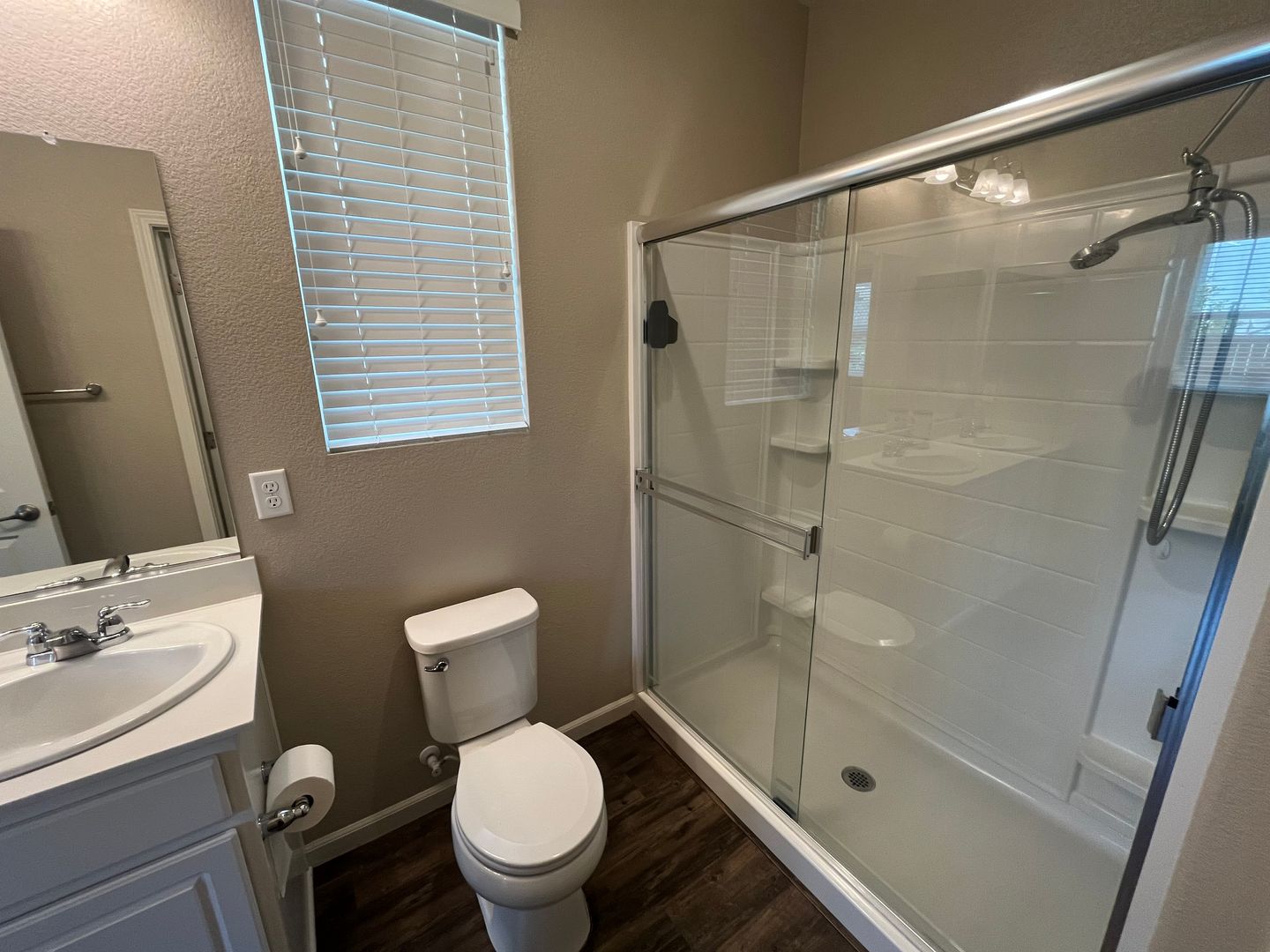 9984 Fan Shell Lane - Elk Grove - California - 3 bed, 2 bath rental property