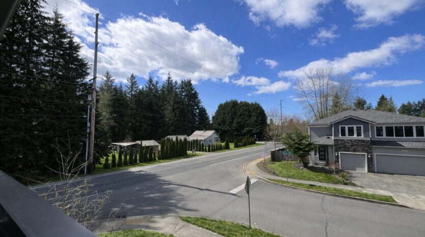 10035 56th Ave NE - Marysville - Washington - 4 bed, 2.5 bath rental property