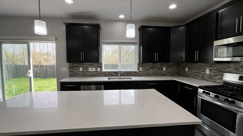 10035 56th Ave NE - Marysville - Washington - 4 bed, 2.5 bath rental property