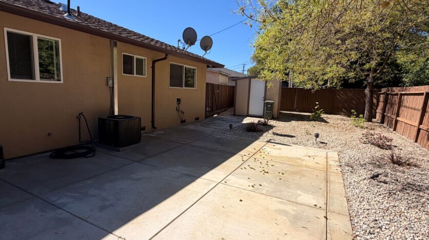 10121 Craft Lane - Cupertino - California - 2 bed, 1 bath rental property