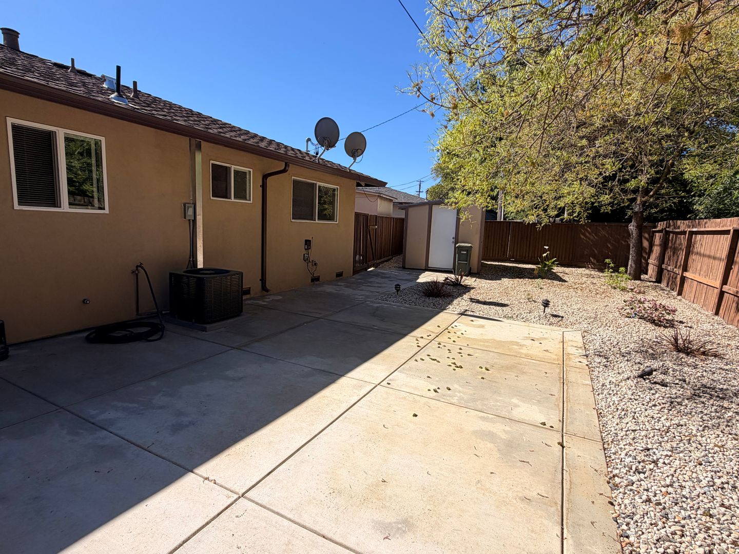 10121 Craft Lane - Cupertino - California - 2 bed, 1 bath rental property