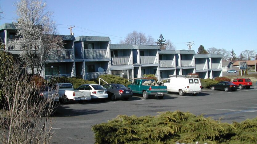 1015 Otis Street - Bellingham - Washington - 1 bed, 1 bath rental property