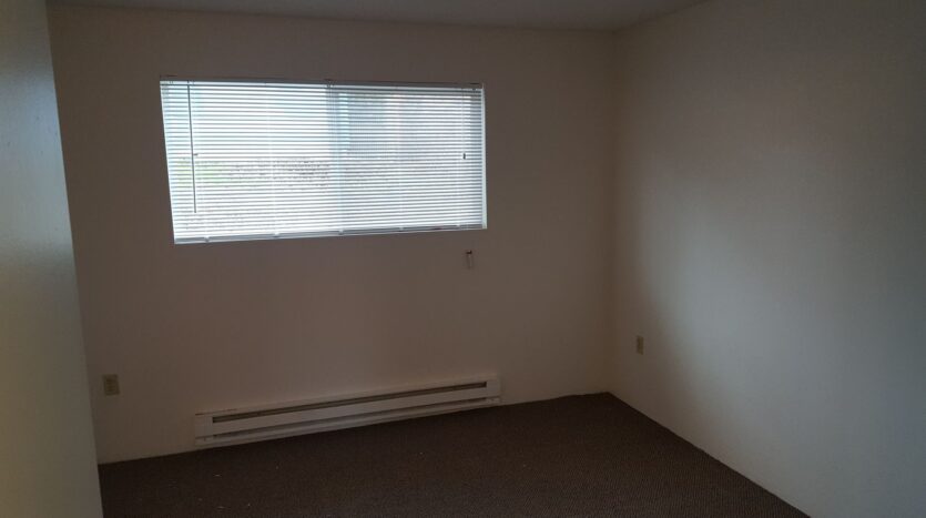 1015 Otis Street - Bellingham - Washington - 1 bed, 1 bath rental property