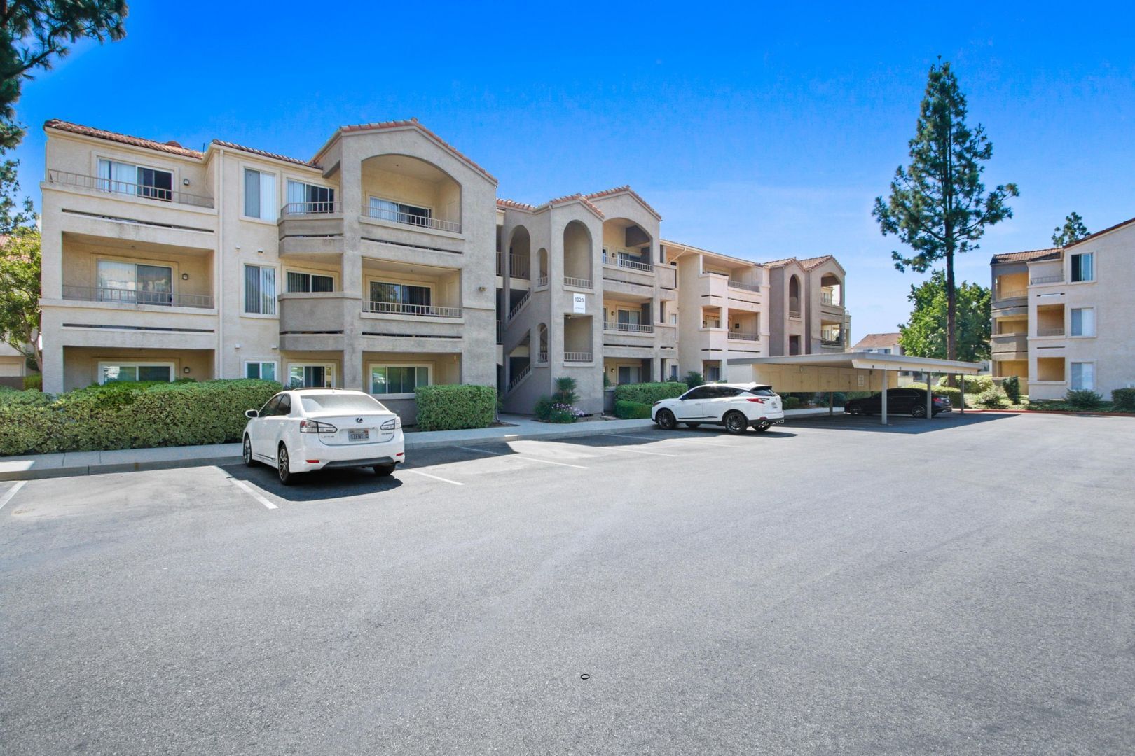 1020 La Terraza Cir 306 - Corona - California - 1 bed, 1 bath rental property