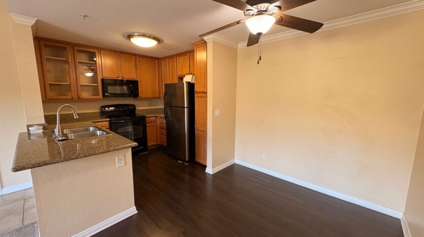 1020 La Terraza Cir 306 - Corona - California - 1 bed, 1 bath rental property