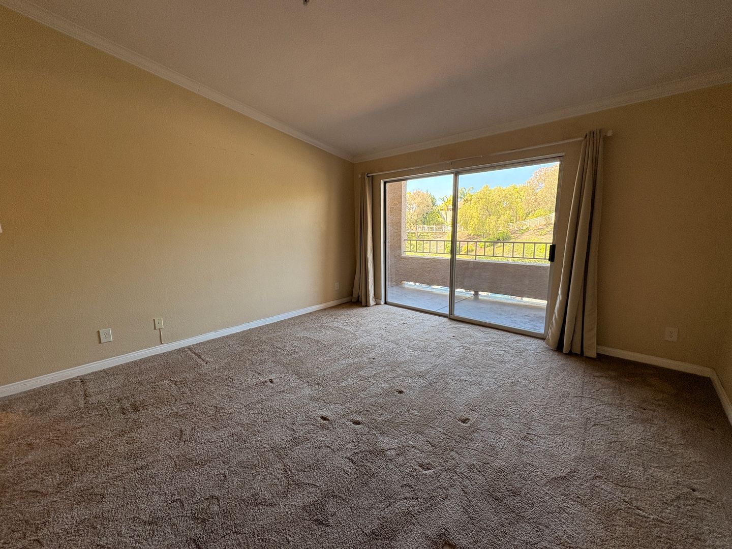 1020 La Terraza Cir 306 - Corona - California - 1 bed, 1 bath rental property