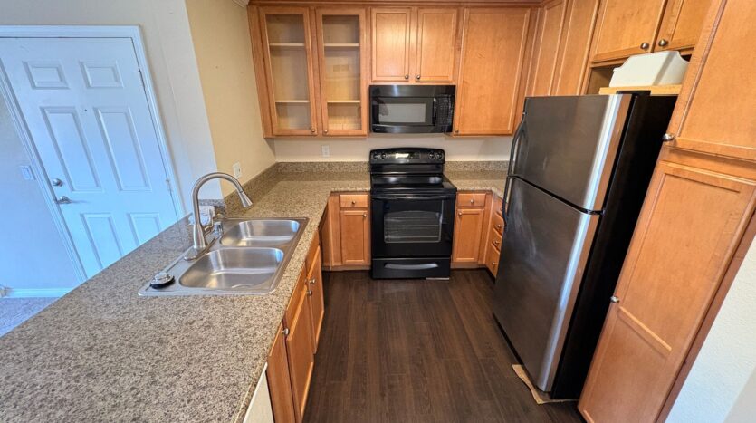 1020 La Terraza Cir 306 - Corona - California - 1 bed, 1 bath rental property