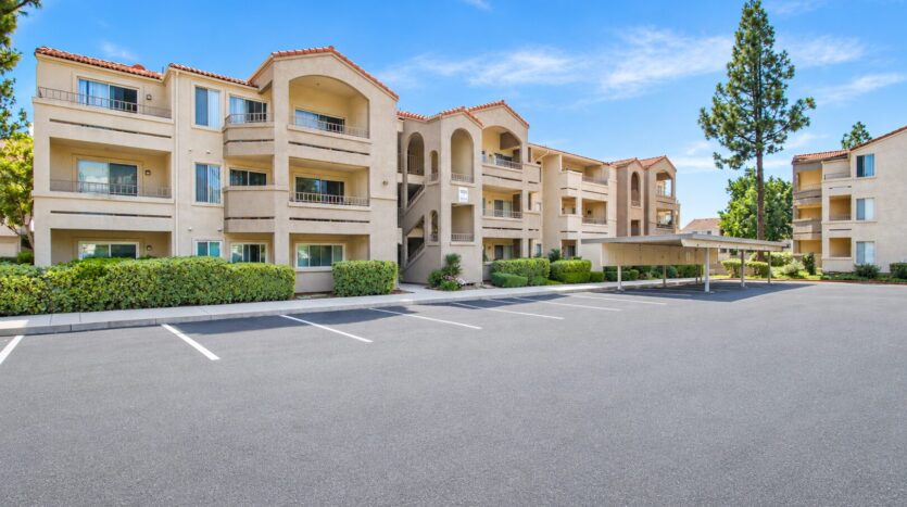 1020 La Terraza Cir 306 - Corona - California - 1 bed, 1 bath rental property