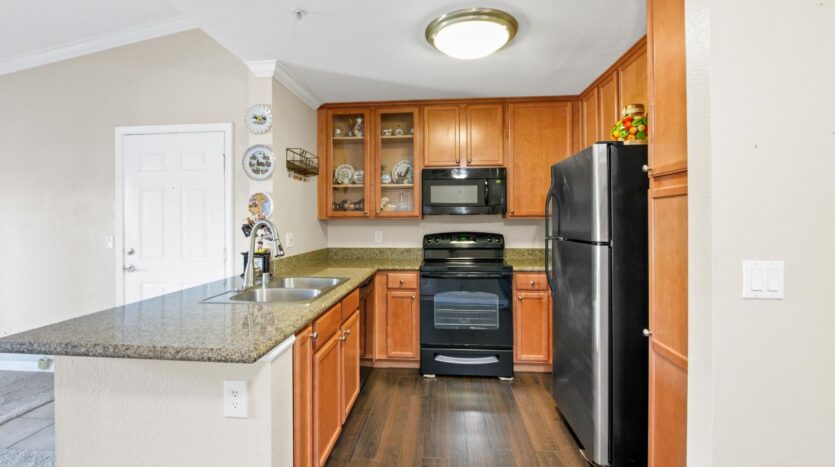 1020 La Terraza Cir 306 - Corona - California - 1 bed, 1 bath rental property