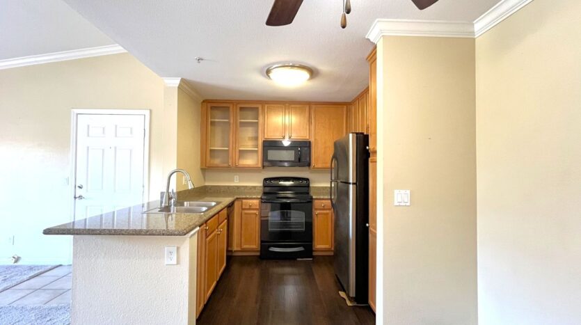 1020 La Terraza Cir 306 - Corona - California - 1 bed, 1 bath rental property