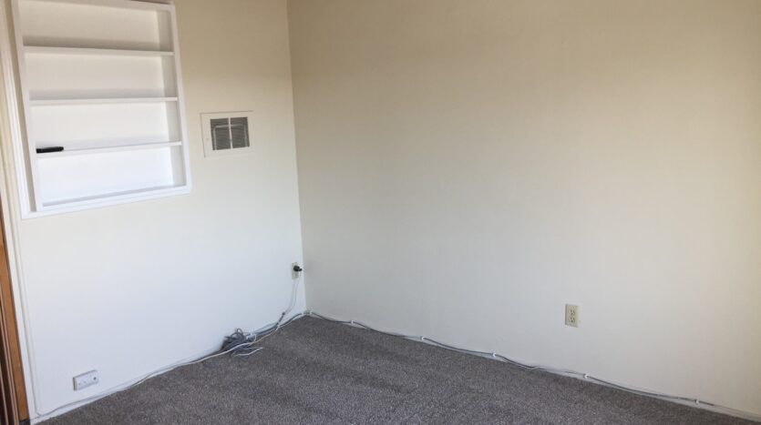 1027 Felspar Street - San Diego - California - 1 bed, 1 bath rental property