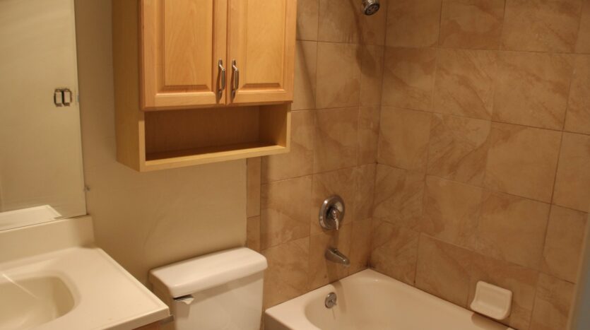 1027 Felspar Street - San Diego - California - 1 bed, 1 bath rental property