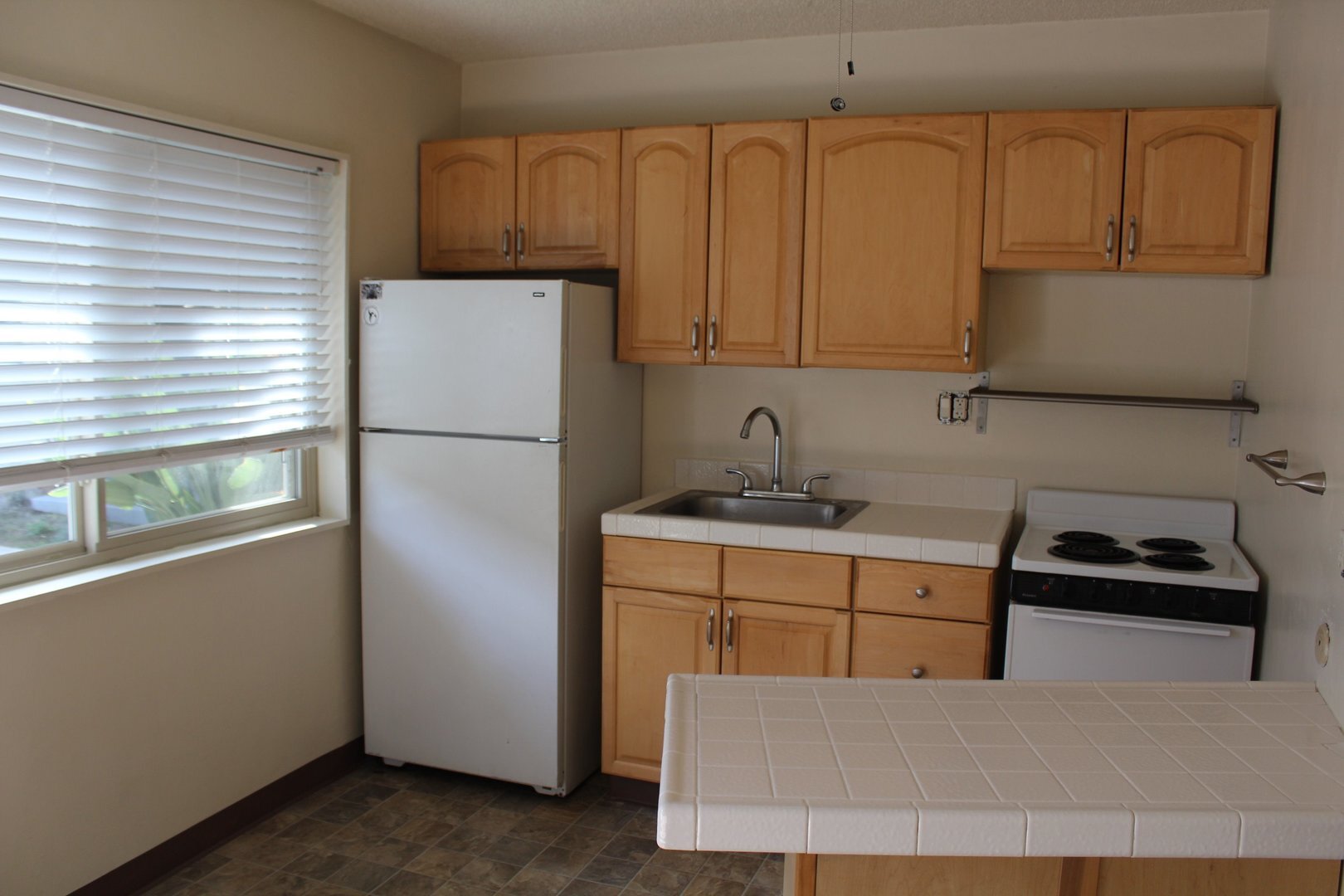 1027 Felspar Street - San Diego - California - 1 bed, 1 bath rental property