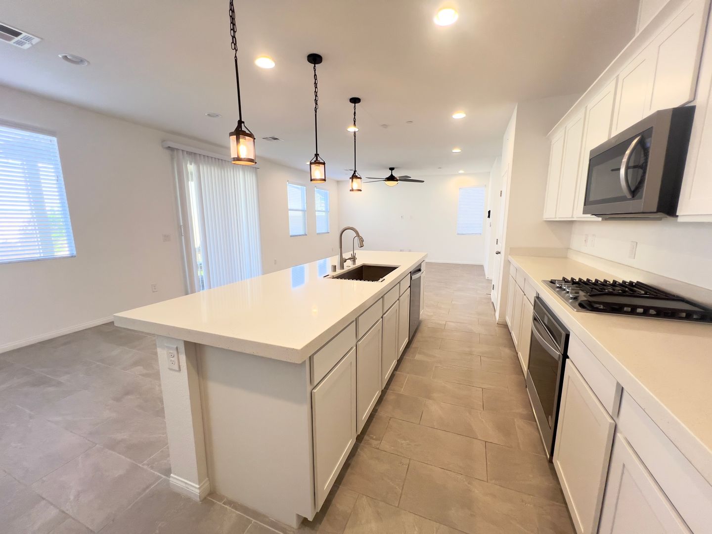 10384 Sadie Blake Ave - Las Vegas - Nevada - 3 bed, 2.5 bath rental property