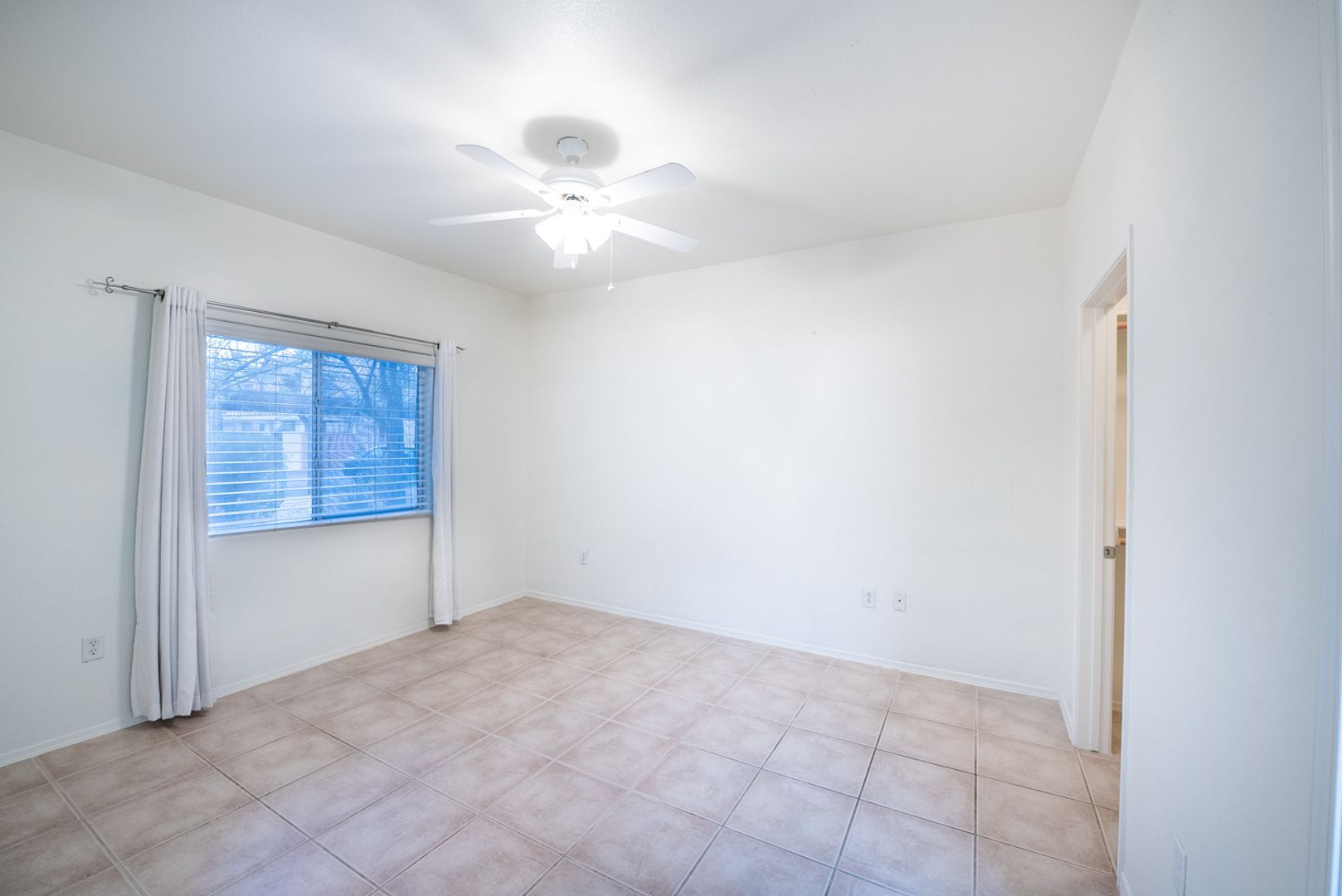 1050 E Cactus Ave #1082 - Las Vegas - Nevada - 2 bed, 2 bath rental property