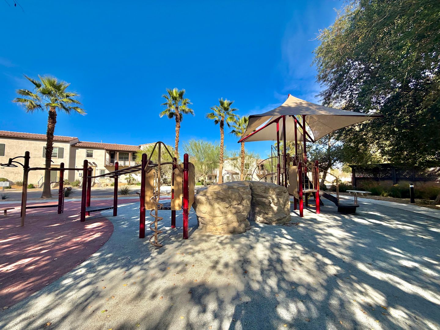 106 Paseo Bravo - Palm Desert - California - 2 bed, 2 bath rental property