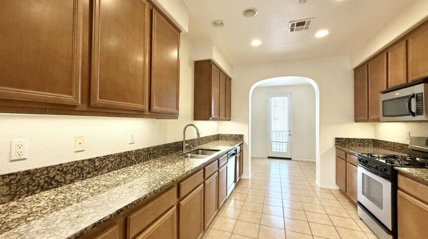 106 Paseo Bravo - Palm Desert - California - 2 bed, 2 bath rental property