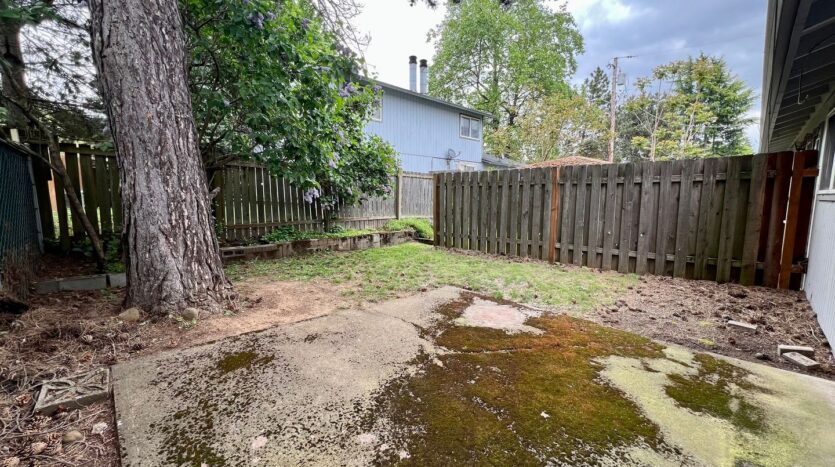 10721 SE Bush St   - Portland - Oregon - 2 bed, 1 bath rental property