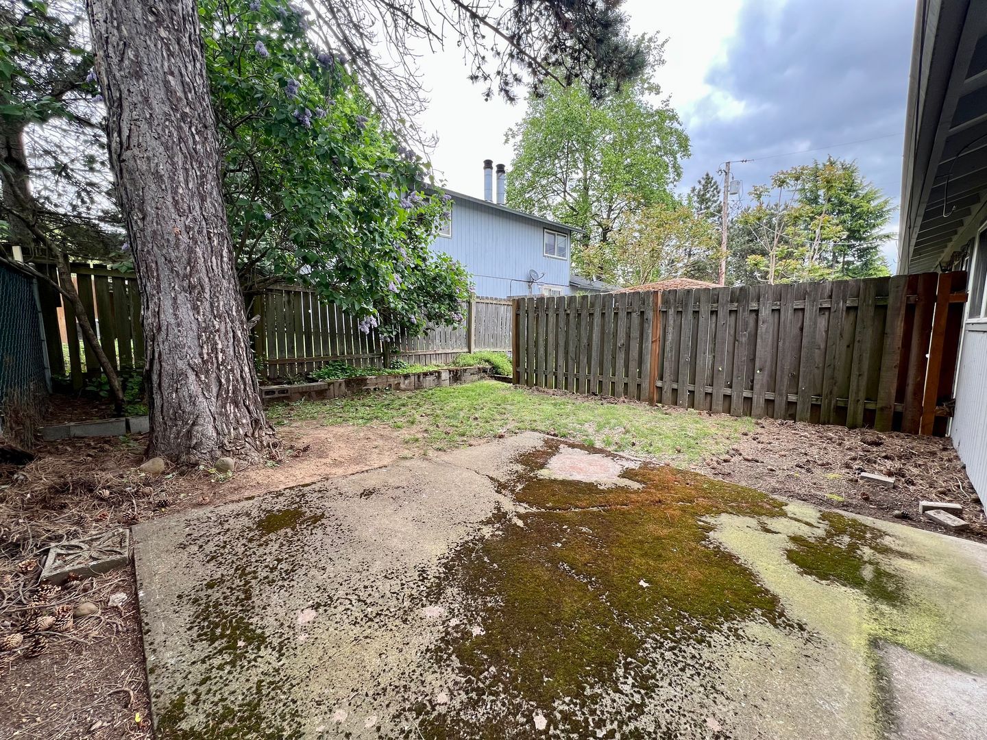 10721 SE Bush St   - Portland - Oregon - 2 bed, 1 bath rental property