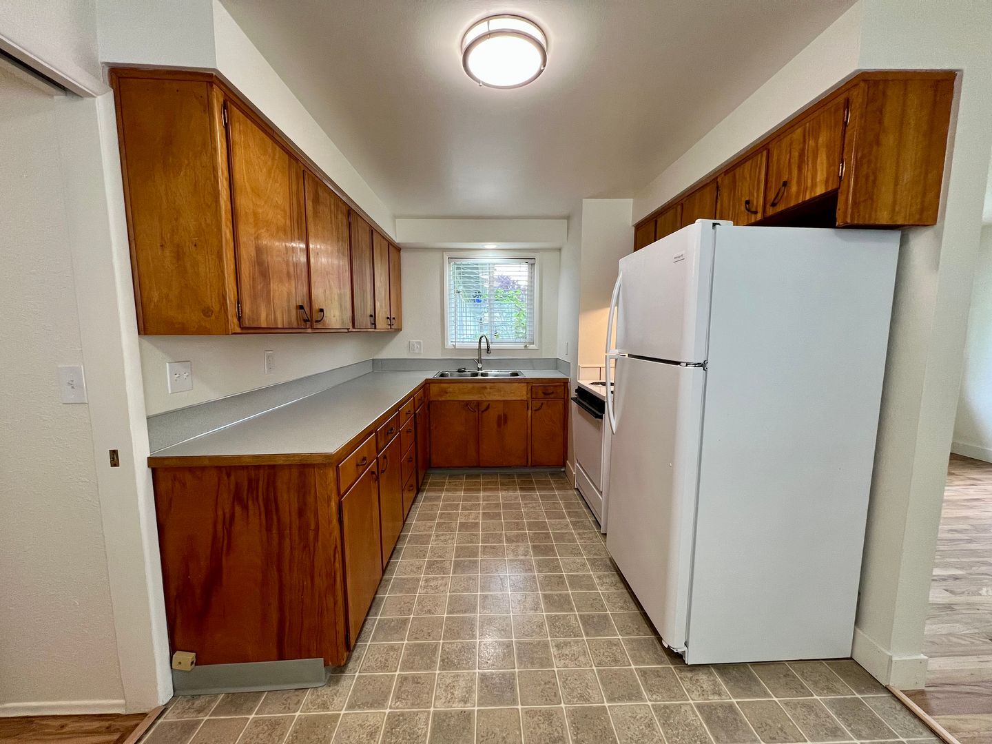 10721 SE Bush St   - Portland - Oregon - 2 bed, 1 bath rental property