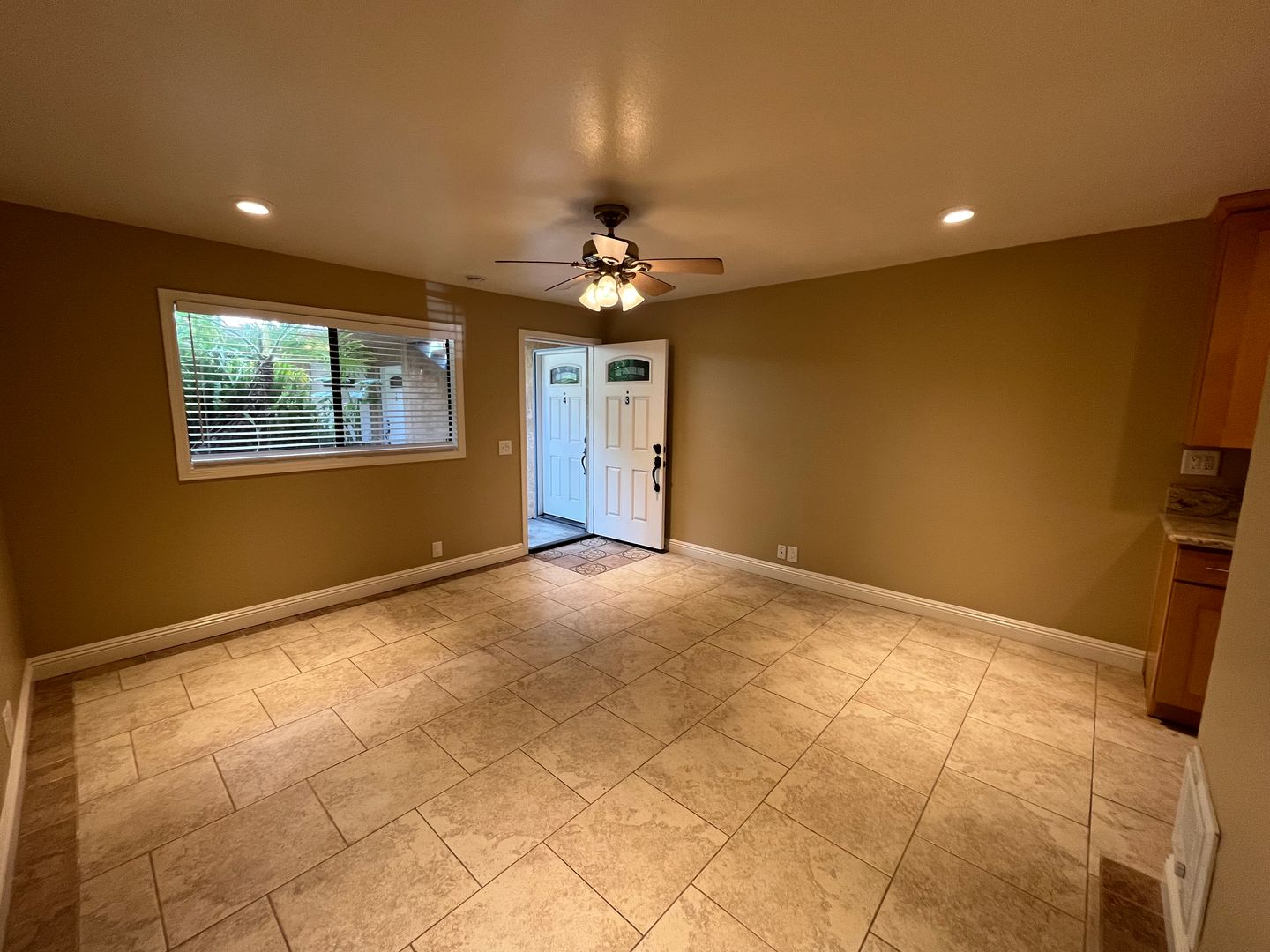 1075 N Vulcan Ave - Encinitas - California - 1 bed, 1 bath rental property