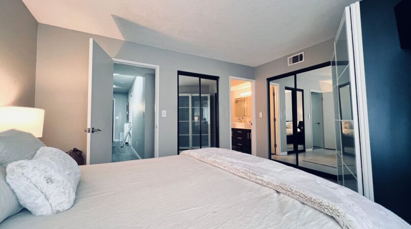 1121 Eureka Street Unit #1 - San Diego - California - 2 bed, 2.5 bath rental property