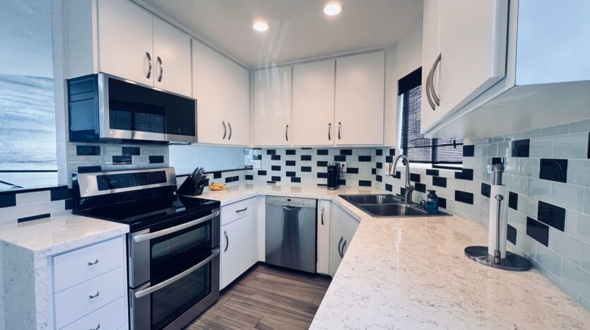 1121 Eureka Street Unit #1 - San Diego - California - 2 bed, 2.5 bath rental property