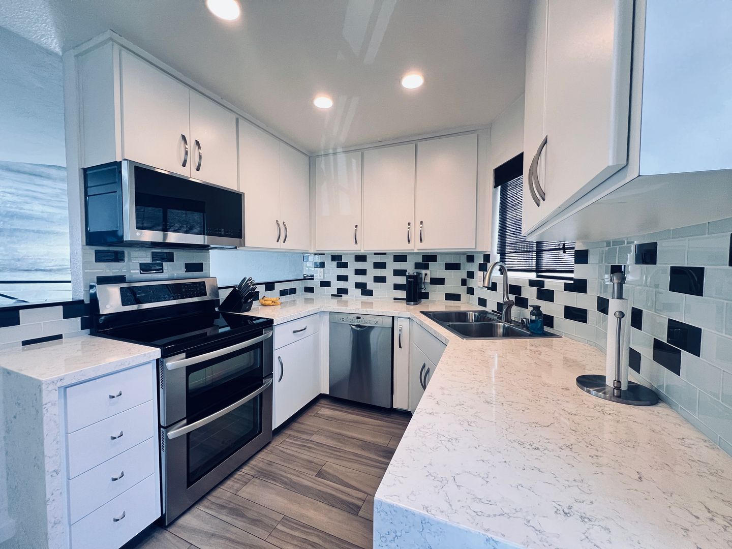 1121 Eureka Street Unit #1 - San Diego - California - 2 bed, 2.5 bath rental property