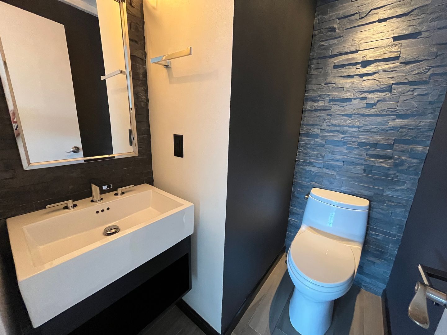 1121 Eureka Street Unit #1 - San Diego - California - 2 bed, 2.5 bath rental property
