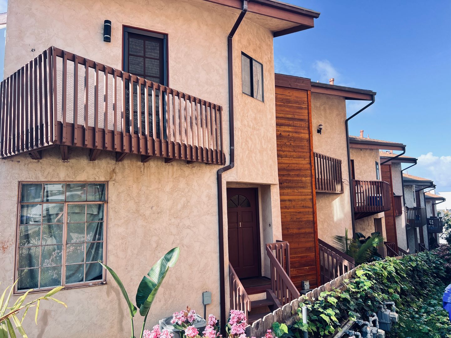 1121 Eureka Street Unit #1 - San Diego - California - 2 bed, 2.5 bath rental property