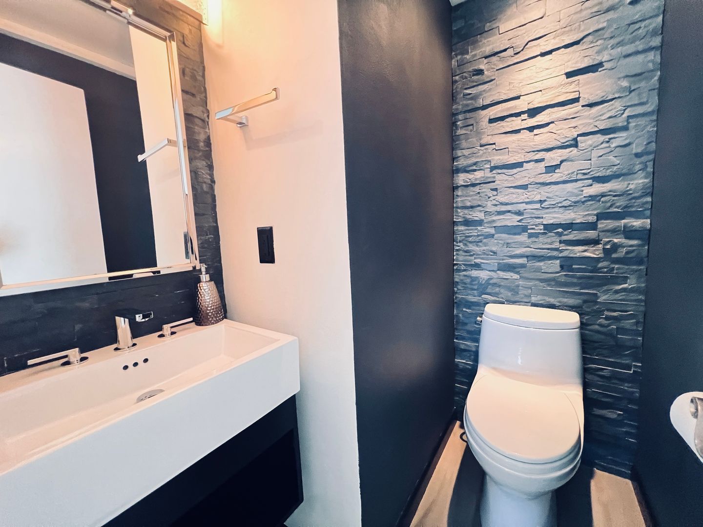 1121 Eureka Street Unit #1 - San Diego - California - 2 bed, 2.5 bath rental property