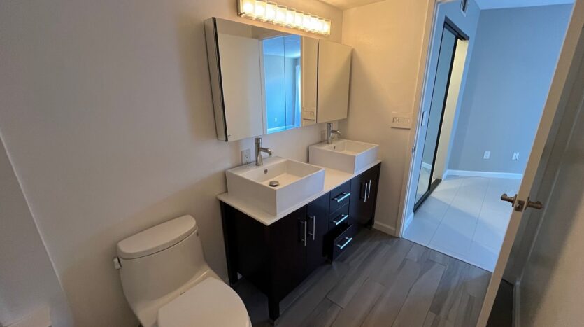 1121 Eureka Street Unit #1 - San Diego - California - 2 bed, 2.5 bath rental property