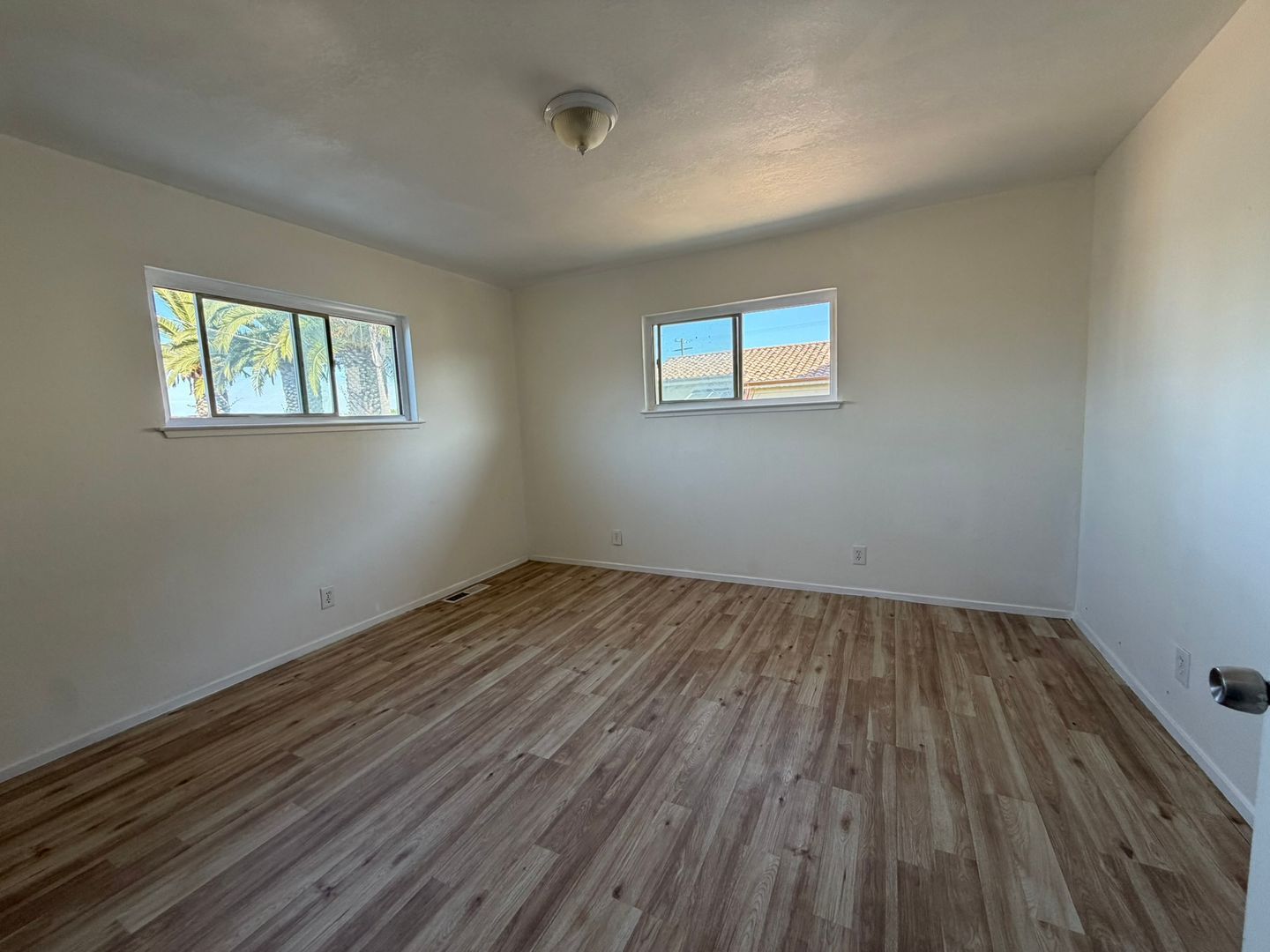 11322 Franklin Blvd - Elk Grove - California - 4 bed, 3 bath rental property