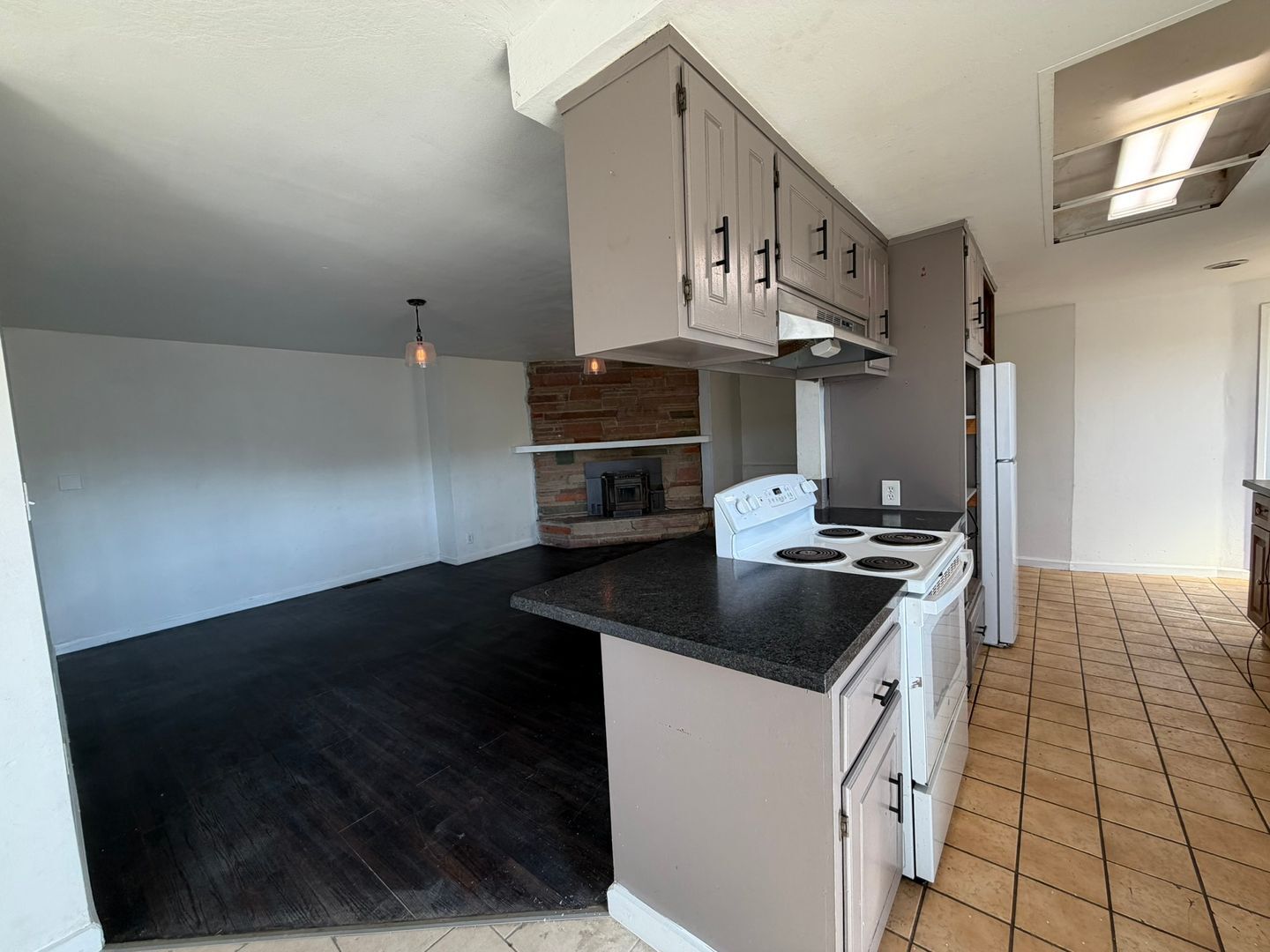 11322 Franklin Blvd - Elk Grove - California - 4 bed, 3 bath rental property