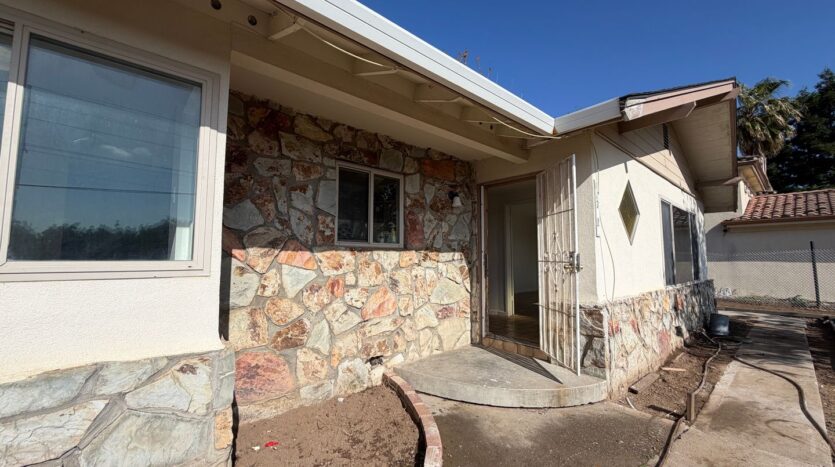 11322 Franklin Blvd - Elk Grove - California - 4 bed, 3 bath rental property