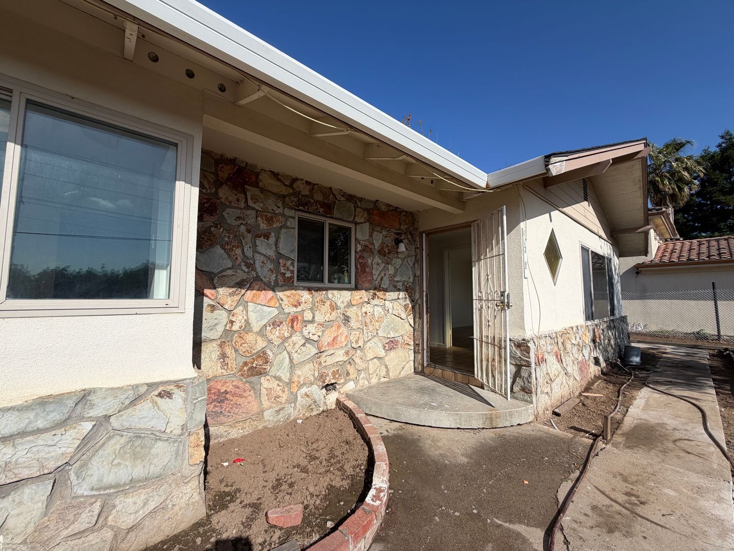 11322 Franklin Blvd - Elk Grove - California - 4 bed, 3 bath rental property