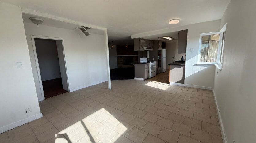 11322 Franklin Blvd - Elk Grove - California - 4 bed, 3 bath rental property