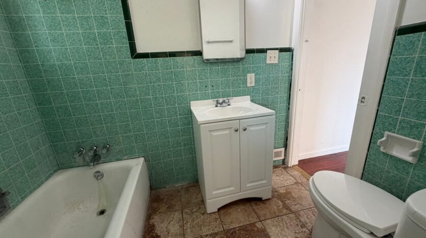 11322 Franklin Blvd - Elk Grove - California - 4 bed, 3 bath rental property