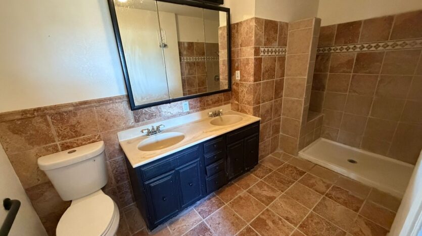 11322 Franklin Blvd - Elk Grove - California - 4 bed, 3 bath rental property