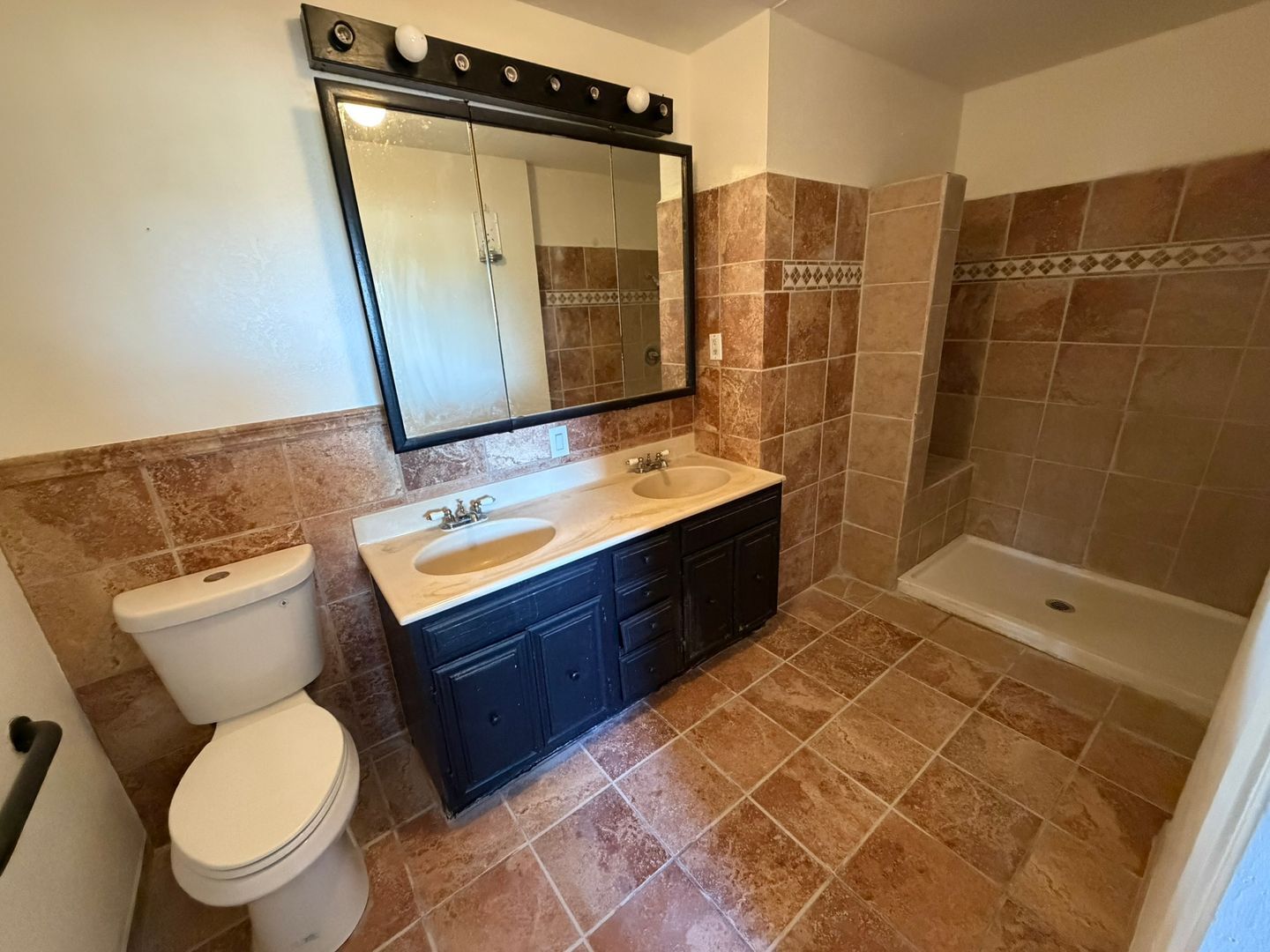 11322 Franklin Blvd - Elk Grove - California - 4 bed, 3 bath rental property
