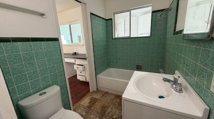 11322 Franklin Blvd - Elk Grove - California - 4 bed, 3 bath rental property