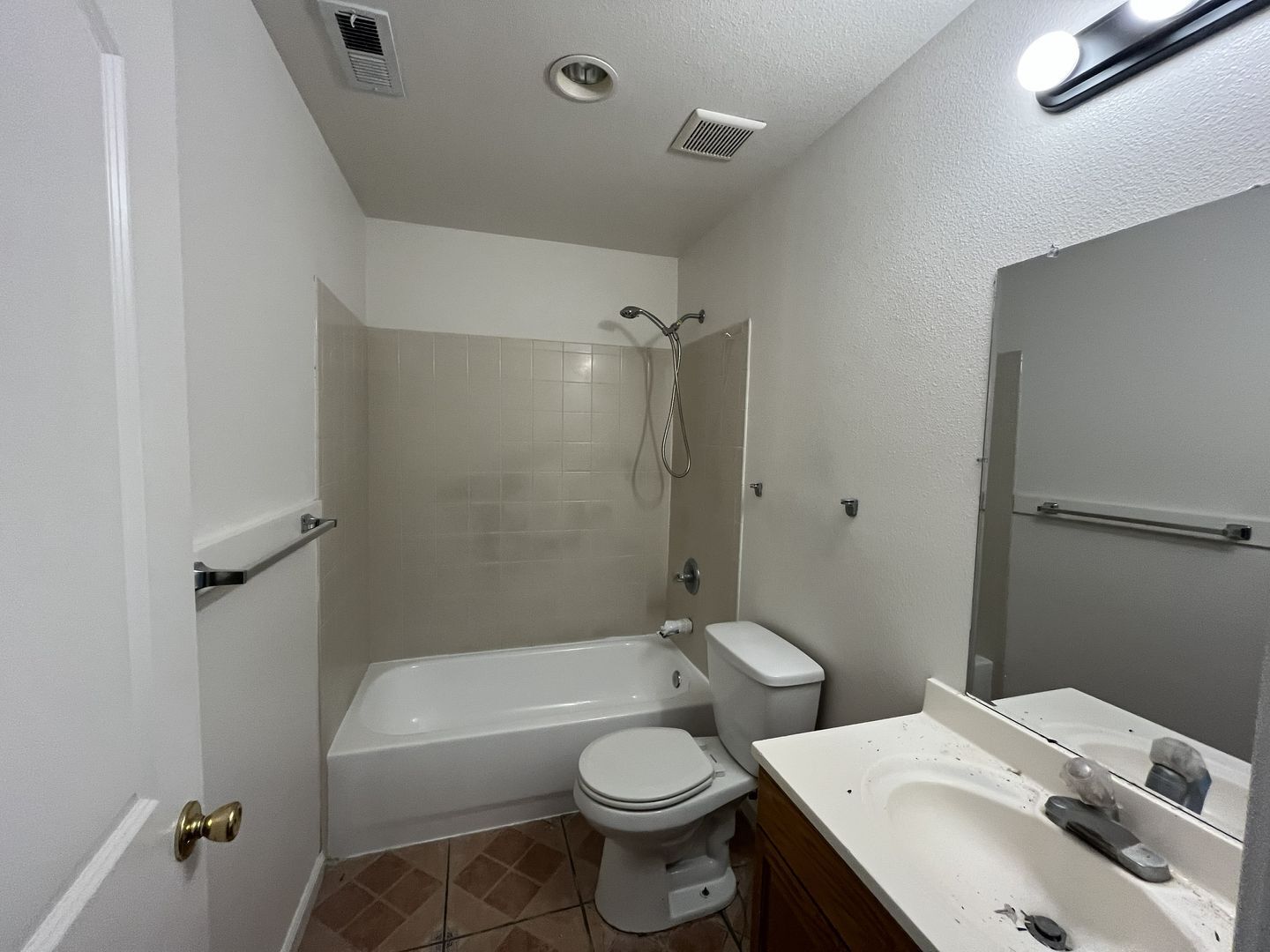 1138 North Avenue - Sacramento - CA - 3 bed, 2 bath rental property