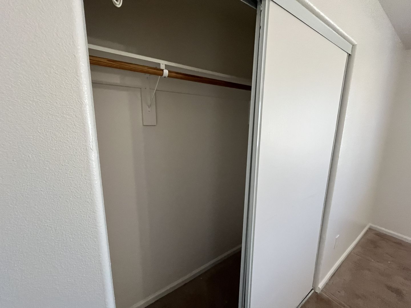 1138 North Avenue - Sacramento - CA - 3 bed, 2 bath rental property