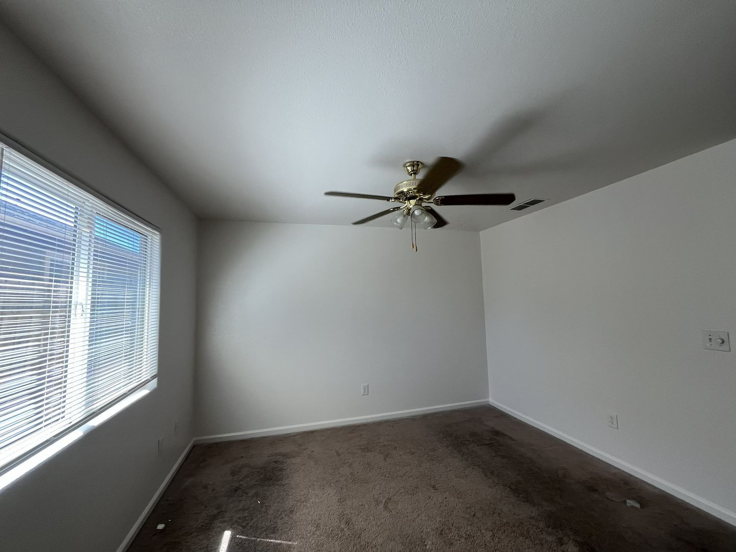 1138 North Avenue - Sacramento - CA - 3 bed, 2 bath rental property