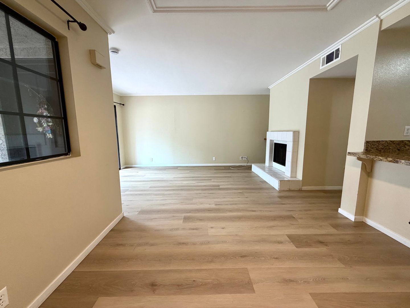 1157 Via Montoya - Camarillo - California - 2 bed, 2 bath rental property