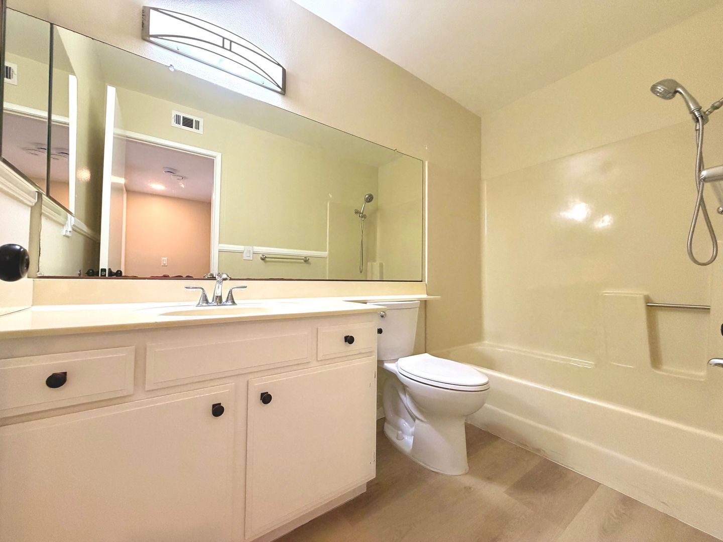 1157 Via Montoya - Camarillo - California - 2 bed, 2 bath rental property